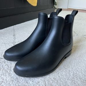 Black ankle boots